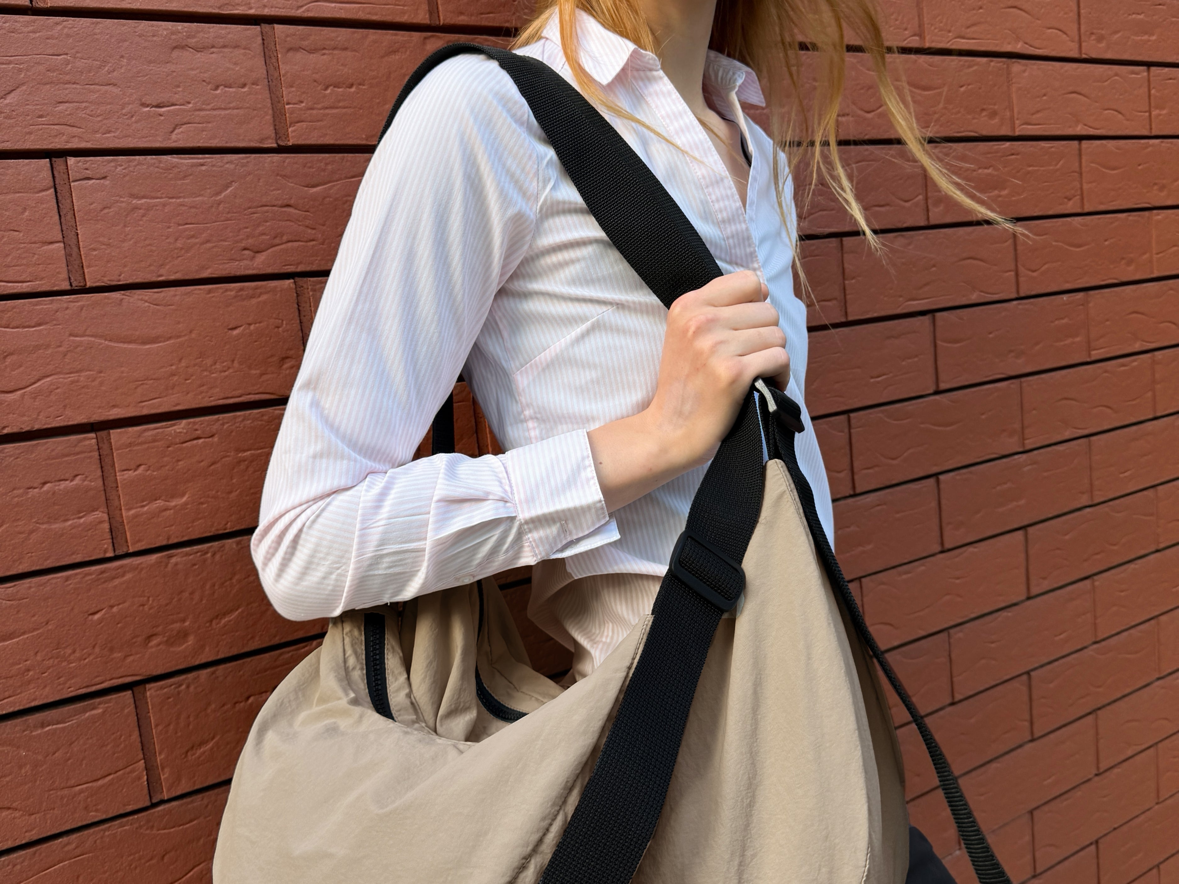 beige